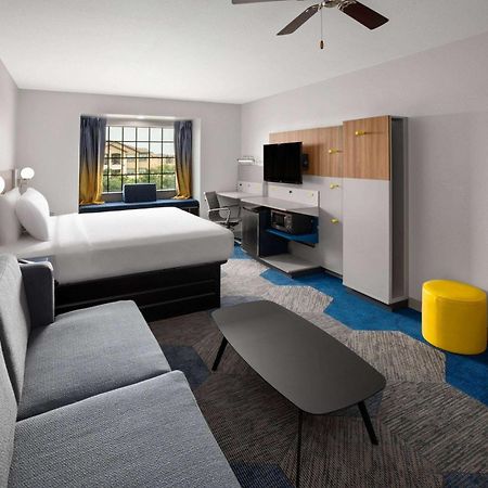 Microtel Inn & Suites By Wyndham Buda Austin South מראה חיצוני תמונה