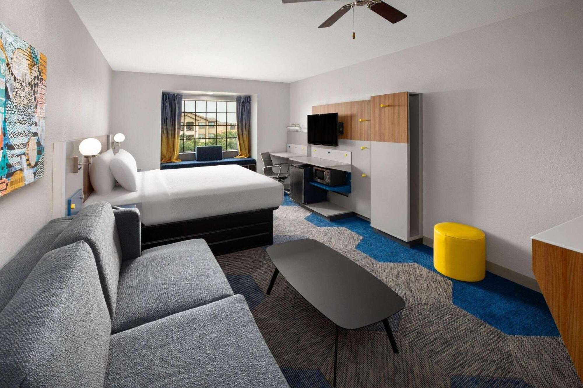 Microtel Inn & Suites By Wyndham Buda Austin South מראה חיצוני תמונה